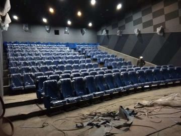 Посадочные места театра пресс-центра коммерчески подгоняли дизайн сложенный цветом